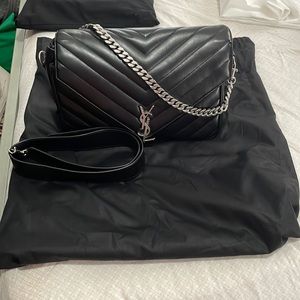 Saint Laurent shoulder bag comes with extra strip can carry as cross body.